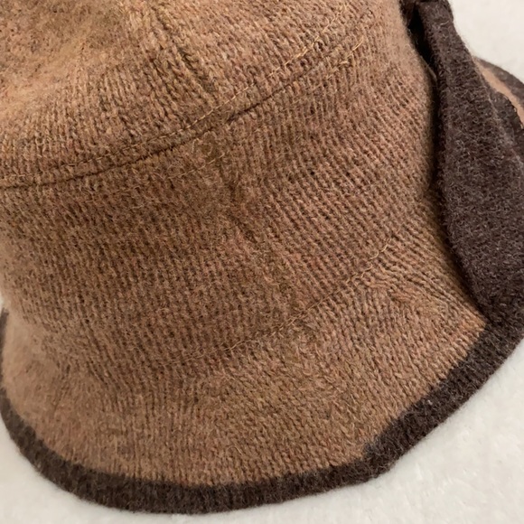 Indigo Soul | 100% Wool Bow Cloche Hat Brown (OS) - Picture 9 of 16